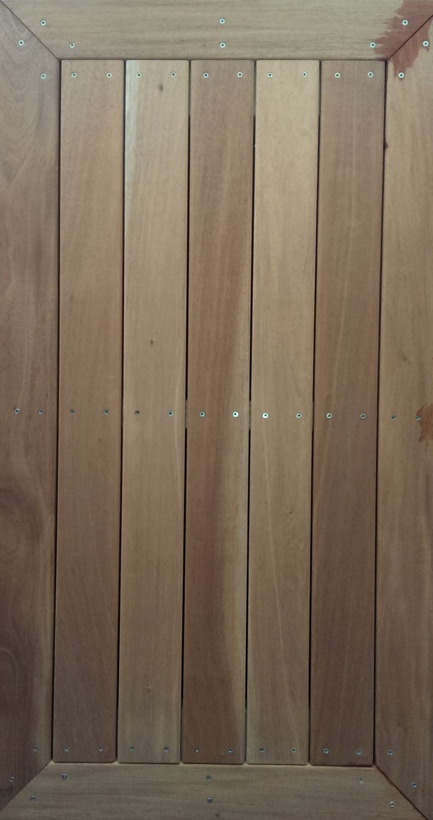 100x25 (90x21) GENUINE MAHOGANY KD DECKING H3 Woodmart